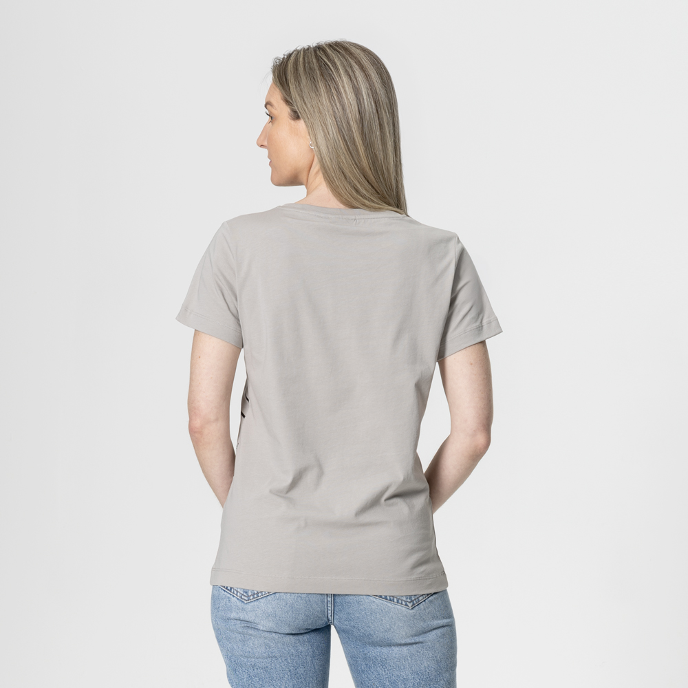 Camiseta Feminina Grand V8 - Imagem 4